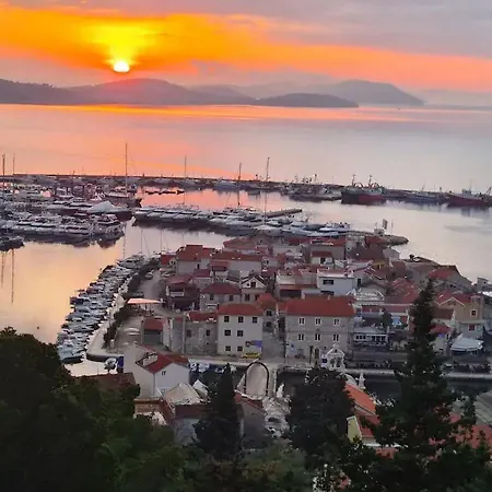 Nautical Nest Daire *