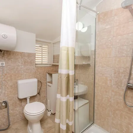 Nautical Nest Apartman *