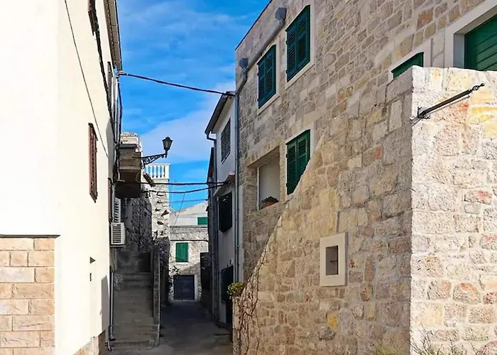 Apartment Nautical Nest Tribunj (Sibenik-Knin)