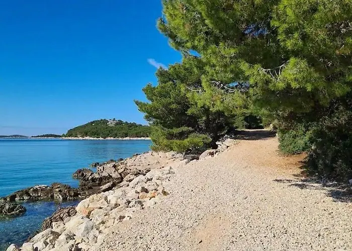 Nautical Nest Apartman